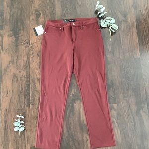 Calvin Klein Jeggings NWT